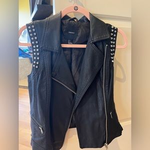 Forever 21 Brand Pleather vest